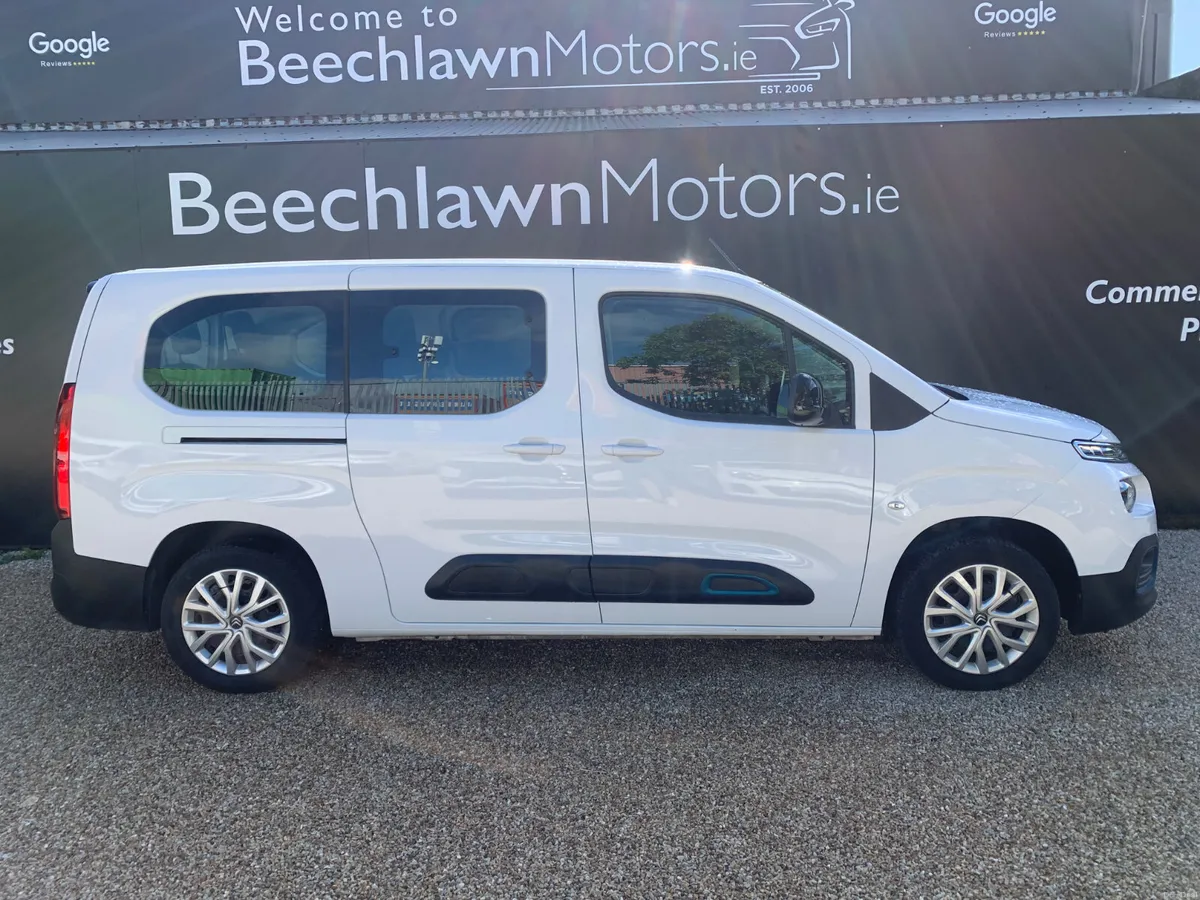 CITROEN BERLINGO E-FEEL 7 SEATER 50KWH ELECTRIC - Image 2
