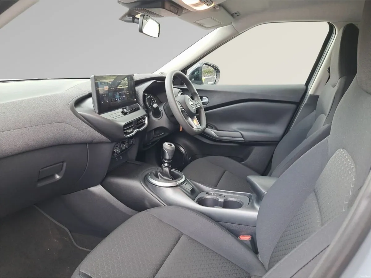 Nissan Juke 1.0T PET 2WD SV €2000 scrappage offer - Image 4