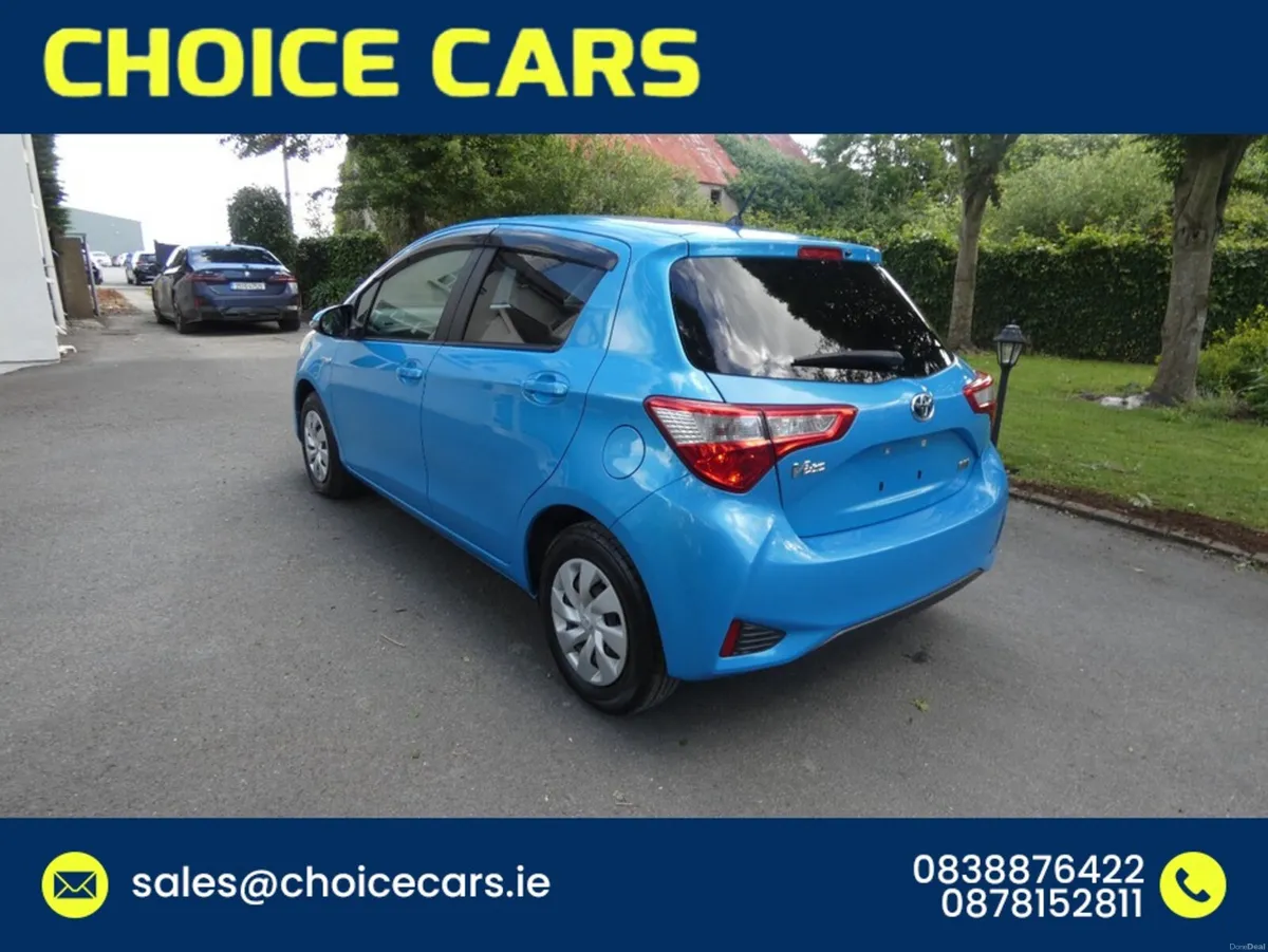 Toyota Yaris 1.5 AUTO HYBRID [VITZ] - Image 4