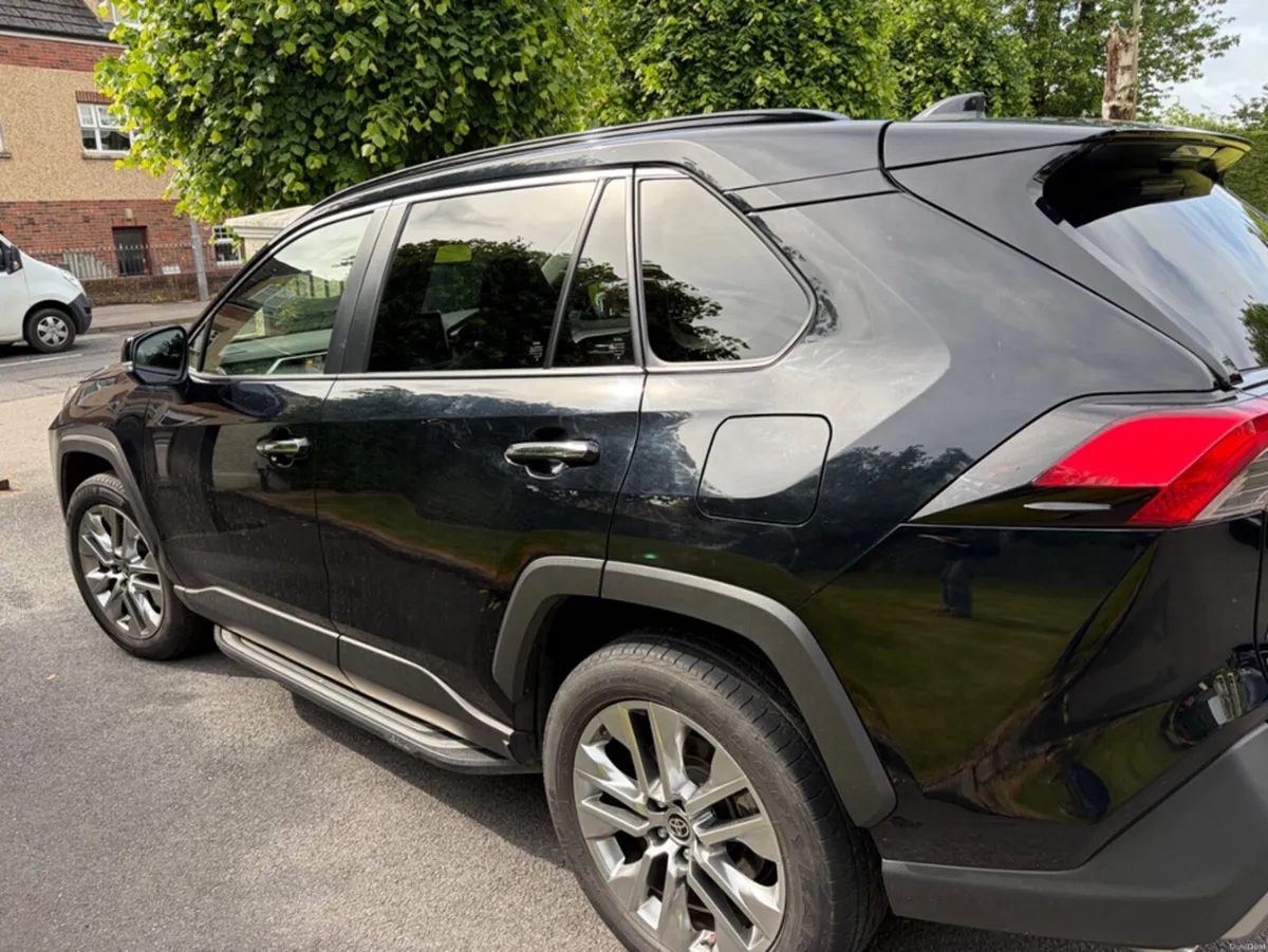 Toyota RAV4 EXCEL HEV 4X2 CVT VVT-I - Image 6