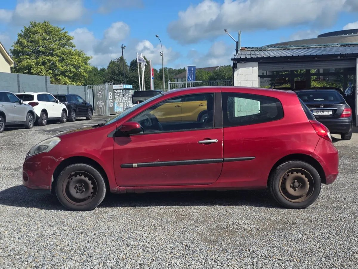 Renault Clio 3 1.2 16V ROYALE ETHANOL 3DR - Image 4
