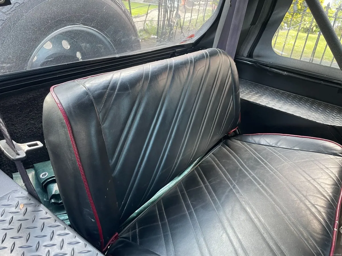 Jeep Wrangler 1995 YJ 4.0 (Classic Car Tax €56) - Image 4