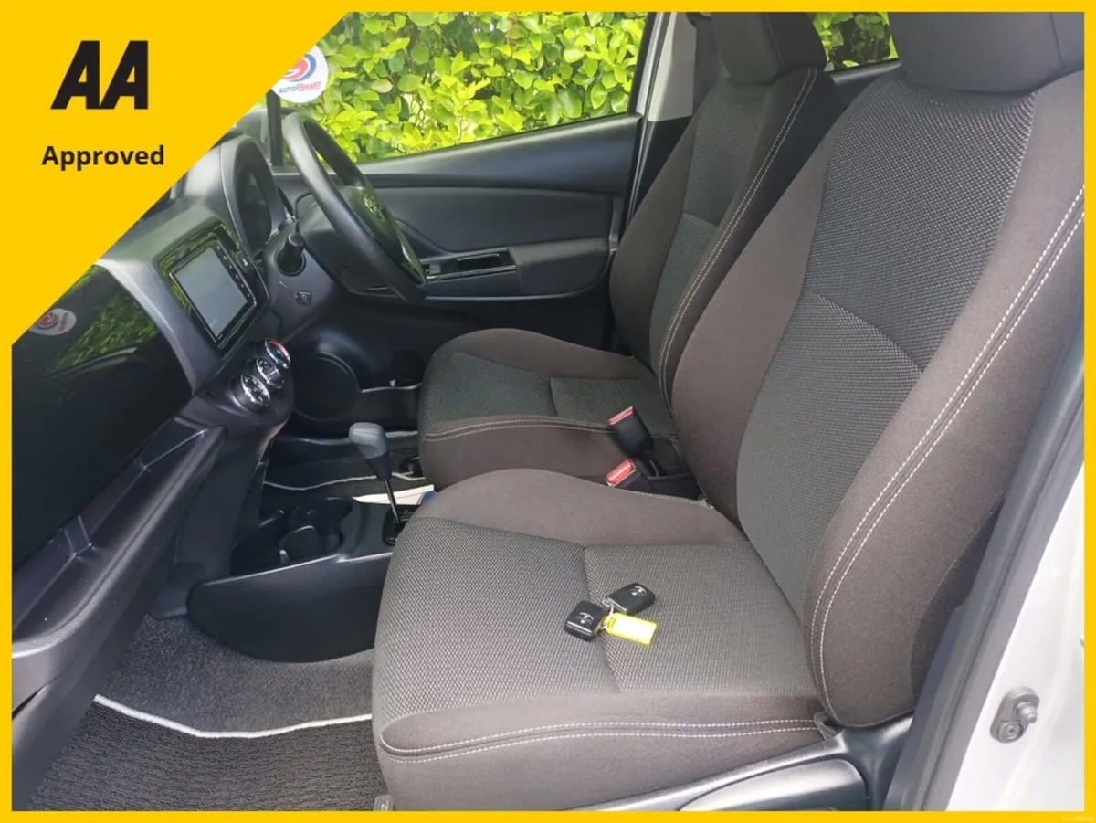 Spotless Toyota Yaris 1.3 Automatic, 2020 - Image 4