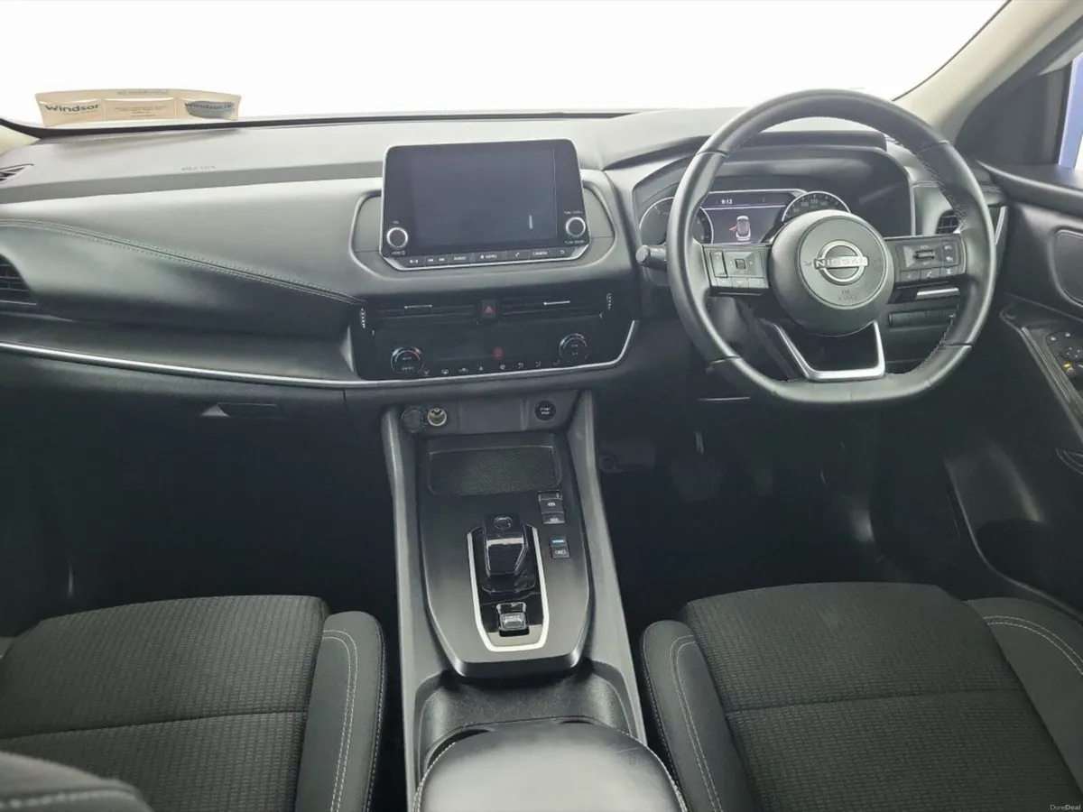 Nissan Qashqai ePOWER QASHQAI SV + Glass Roof & Pr - Image 4