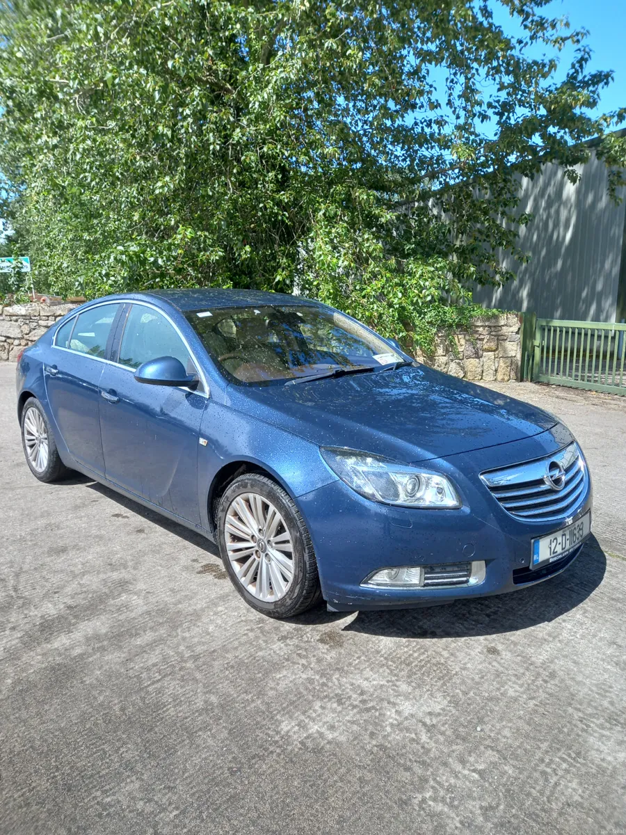 2012 Opel Insignia 2L Diesel - Image 1