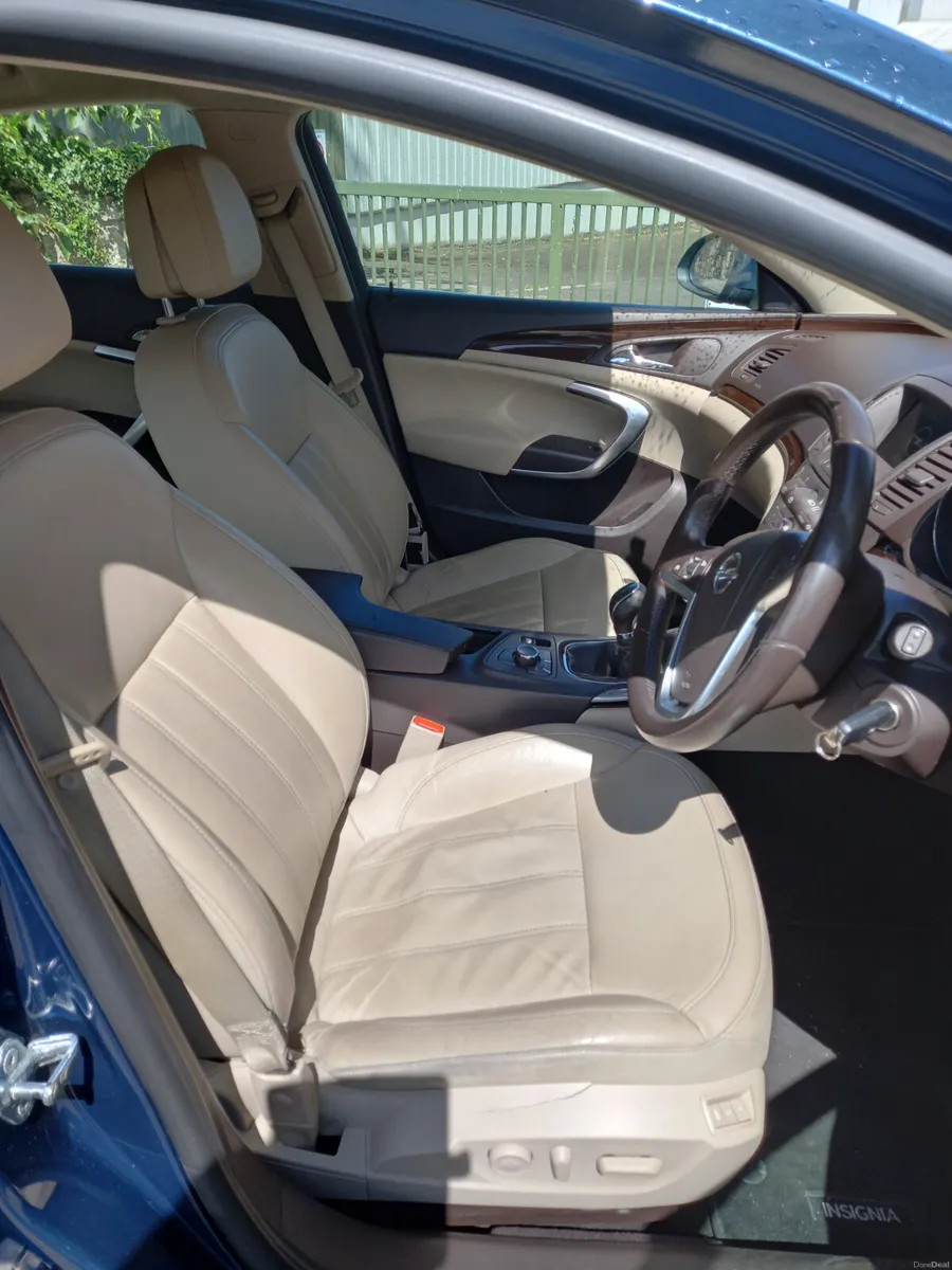 2012 Opel Insignia 2L Diesel - Image 3
