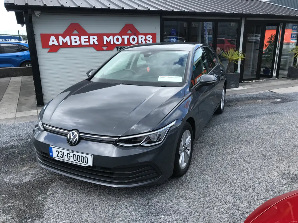 Volkswagen Golf 2023 - Image 3