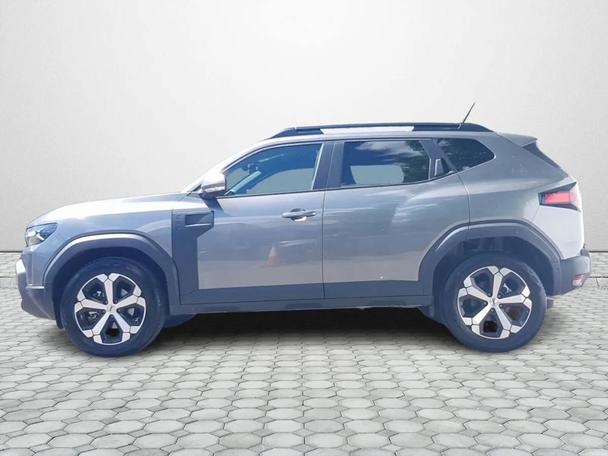 Dacia Duster Journey HEV 155 E06X LEATHER INTERIOR - Image 5
