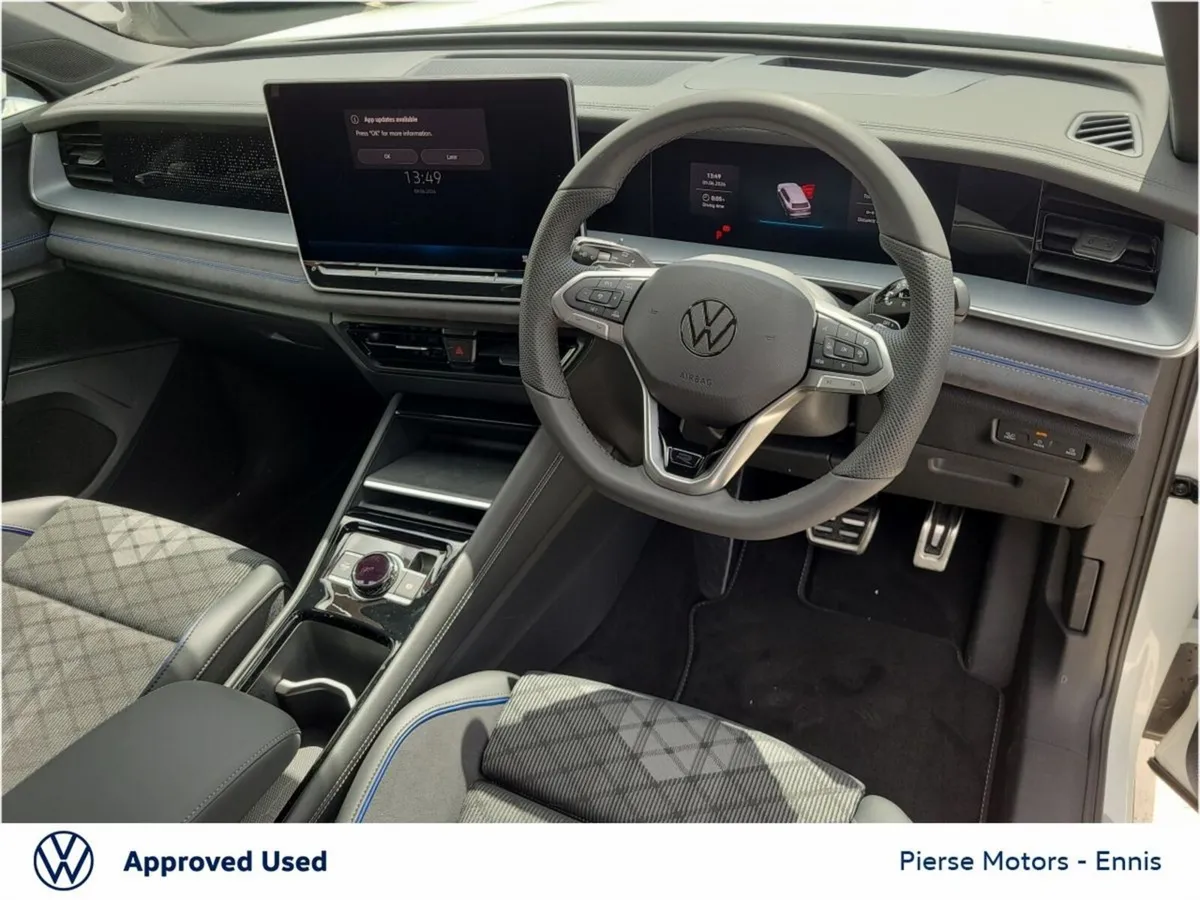 Volkswagen Tayron 1.5 TSI 204PS R-Line 75 PHEV DSG - Image 3