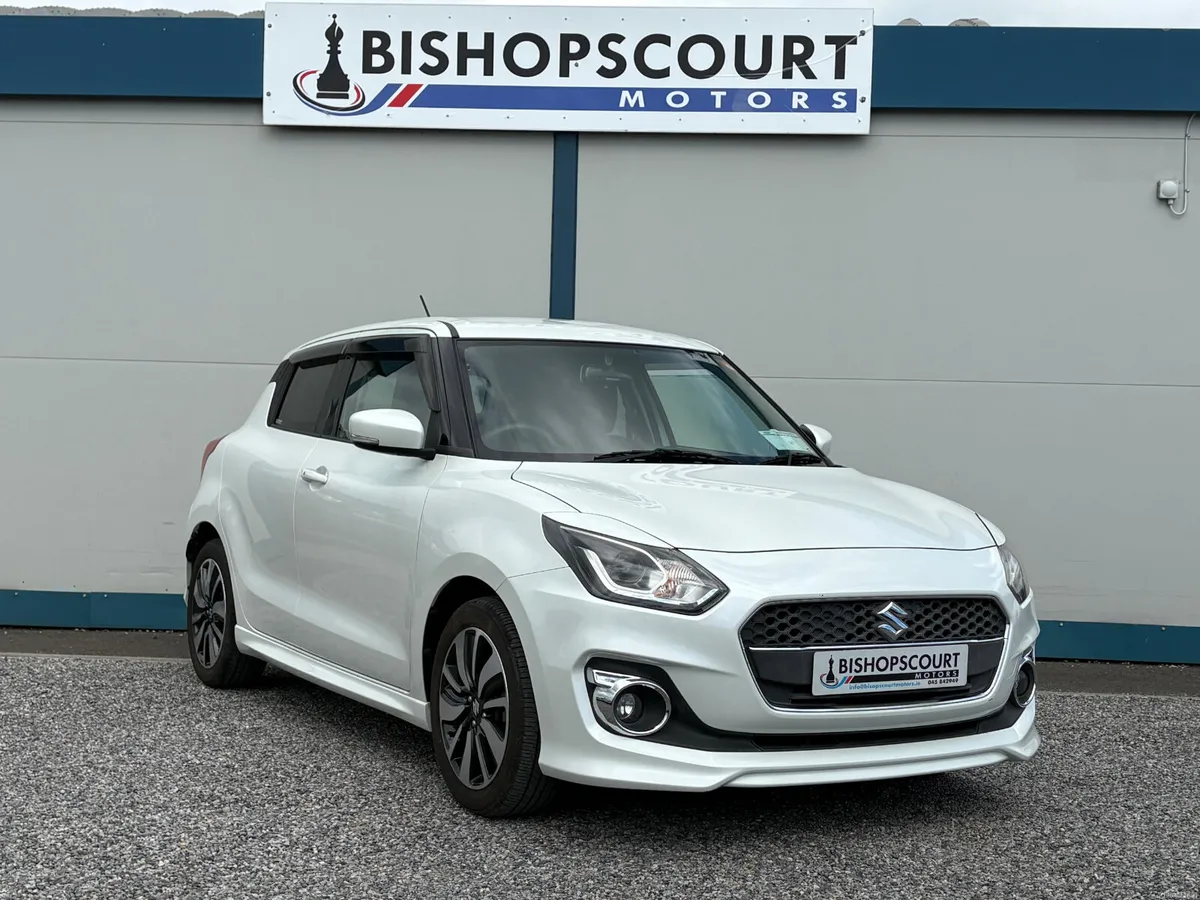 2017 SUZUKI SWIFT - Image 2
