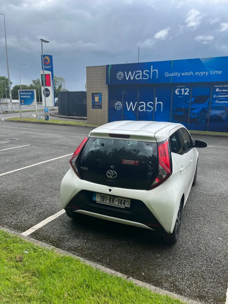 Toyota Aygo 2019 - Image 2