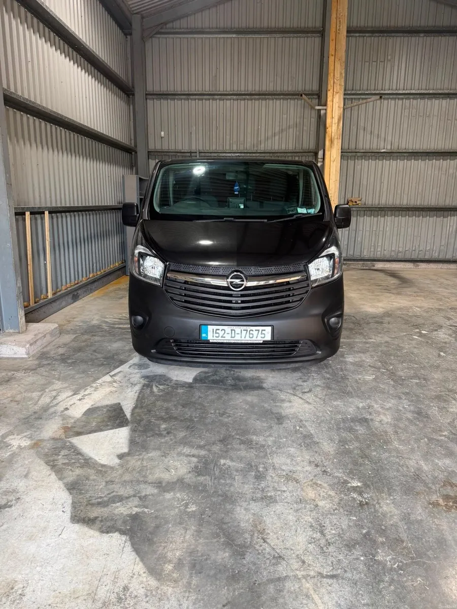 Opel Vivaro - Image 2
