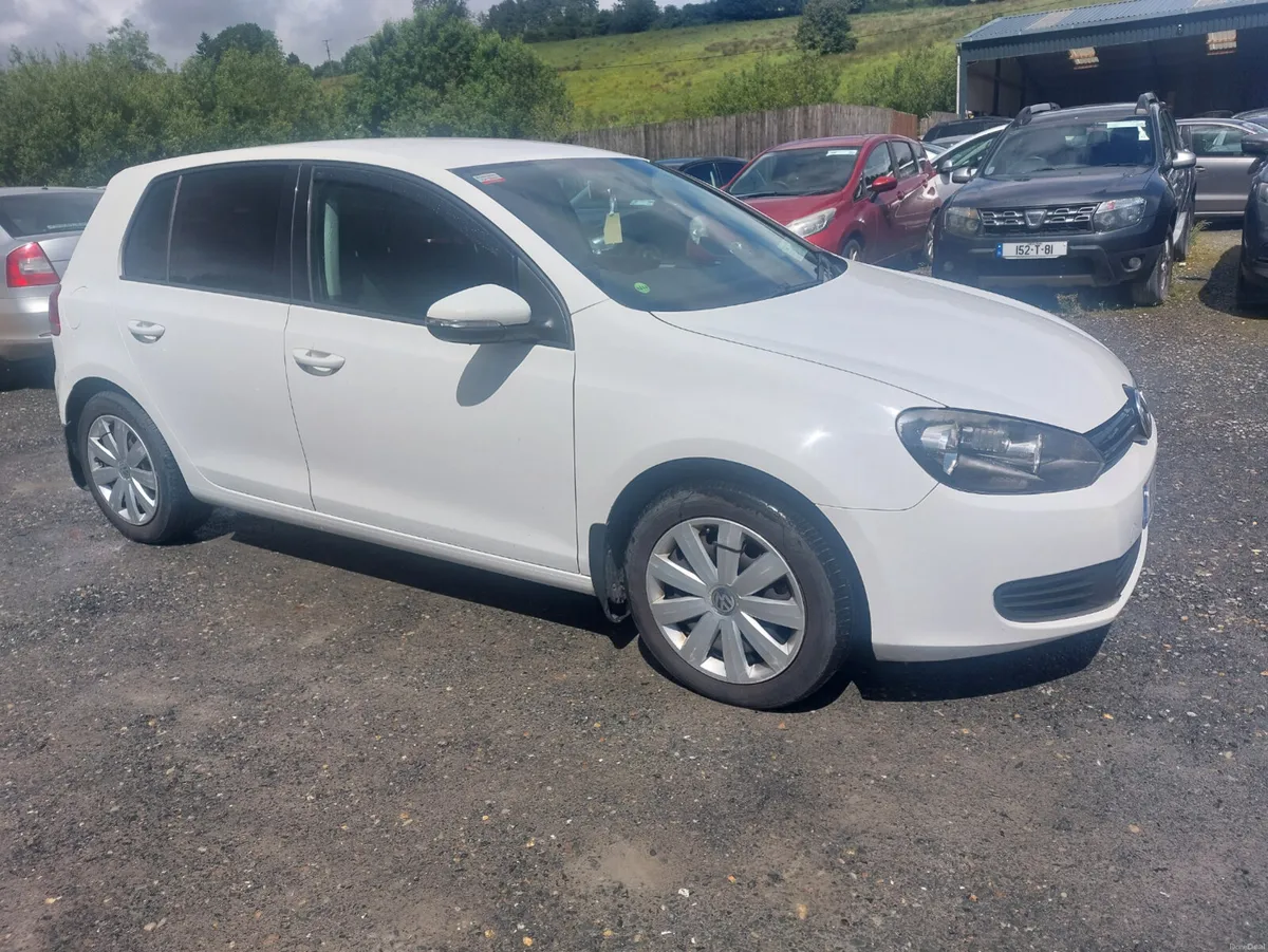 Volkswagen Golf 2011 - Image 2