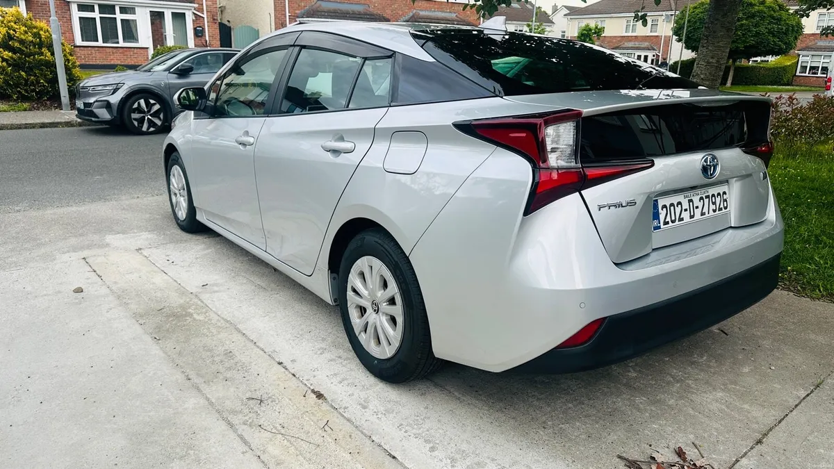 Toyota Prius 2020 - Image 4