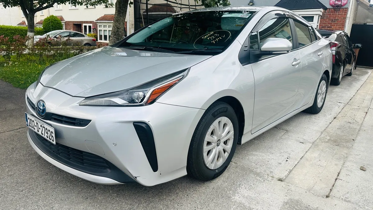 Toyota Prius 2020 - Image 1