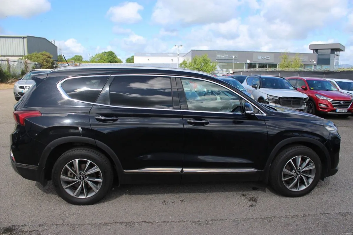 Hyundai Santa Fe 2.2 CRDi 4WD Executive Plus - TEN - Image 4