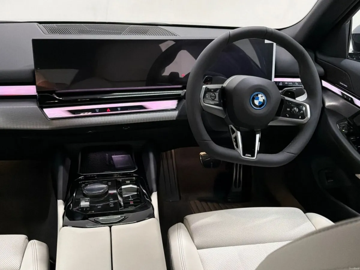 BMW 5-Series 530e M Sport Saloon IMMEDIATE DELIVER - Image 5