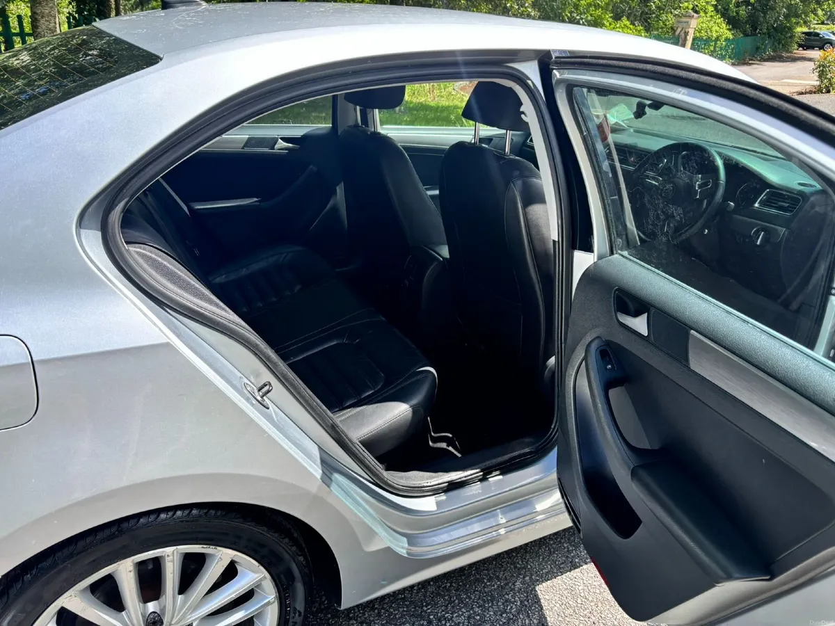 Volkswagen Jetta 2013 - *RARE 2.0 Petrol TSI DSG* - Image 3