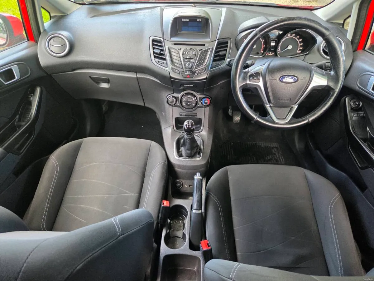 2015 FORD FIESTA TITANIUM - Image 2