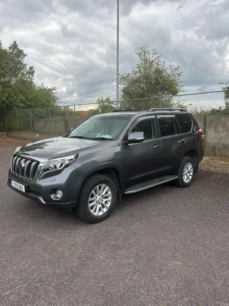 Toyota Land Cruiser 2017 - Image 2