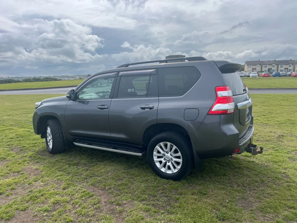 Toyota Land Cruiser 2017 - Image 3