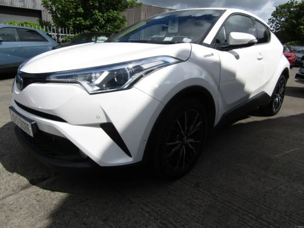 Toyota C-HR Excel 120BHP HEV 5DR Auto - Image 3