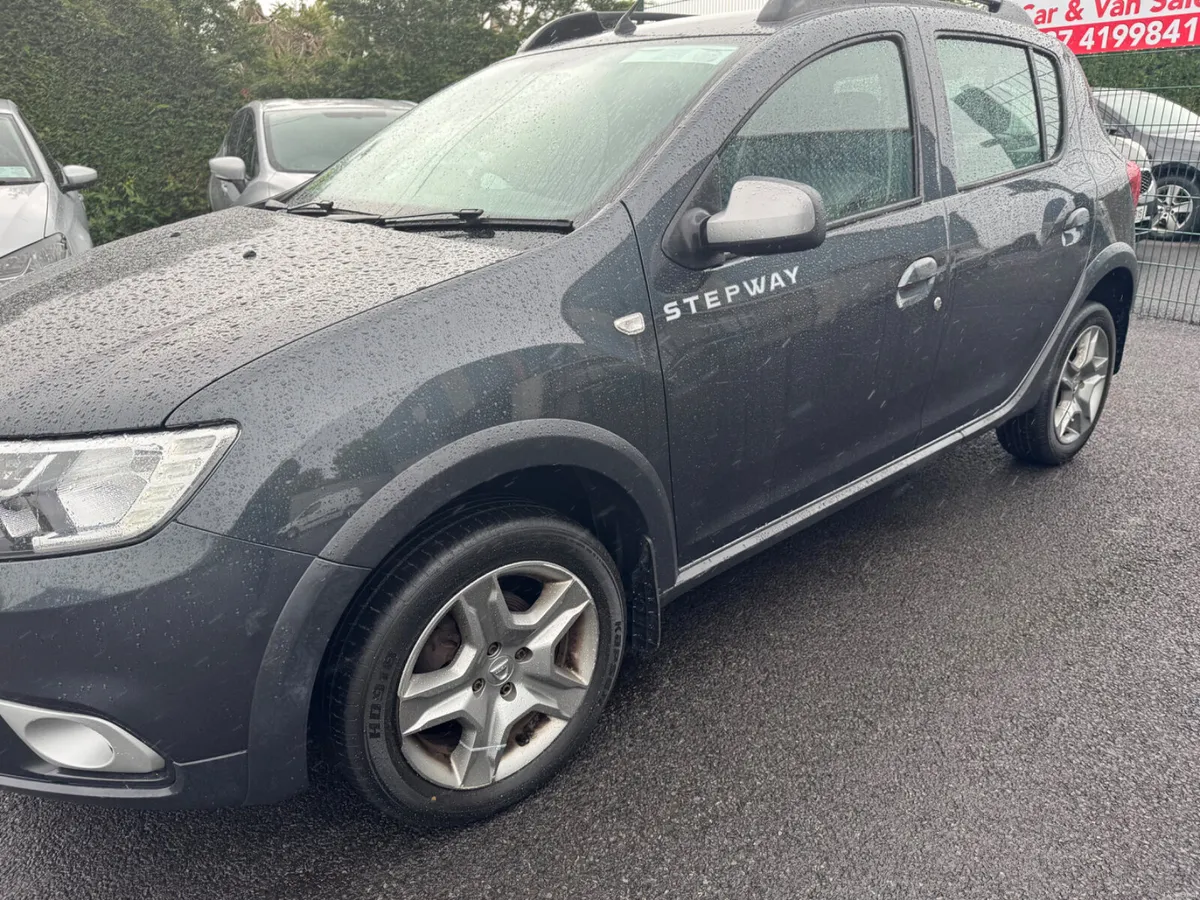Dacia Sandero Stepway 2017 - Image 6