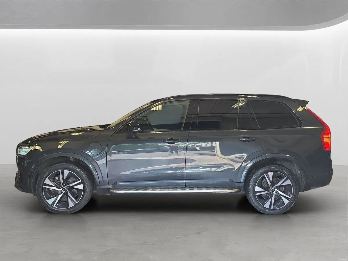 2022 VOVLO XC90 2.0 T8 R-DESIGN PRO. - Image 4