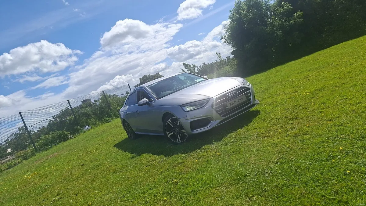 2022 audi A4 limousine 30TDi - Image 4