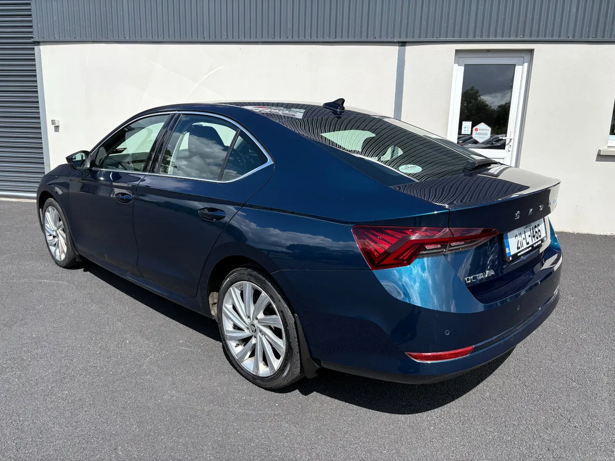 211 Skoda Octavia Style 2.0 TDI 115PS - Image 4