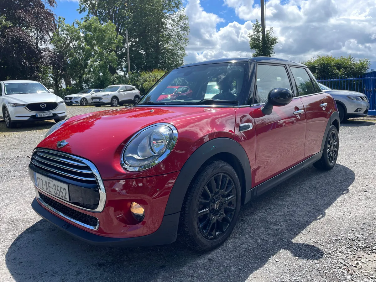 Mini Cooper 2017 Automatic 1 owner