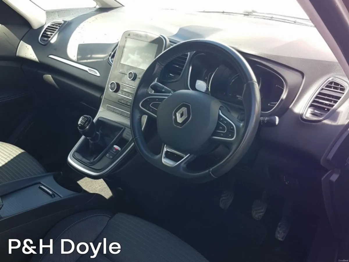 Renault Grand Scenic ICONIC - Image 5