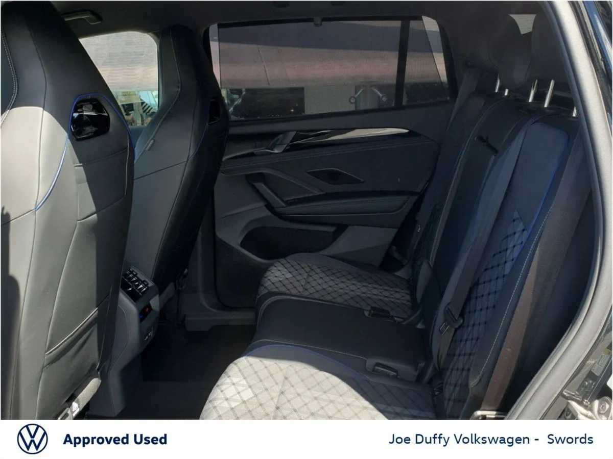 Volkswagen Tayron 1.5 TSI 204PS R-Line 75 PHEV DSG - Image 6