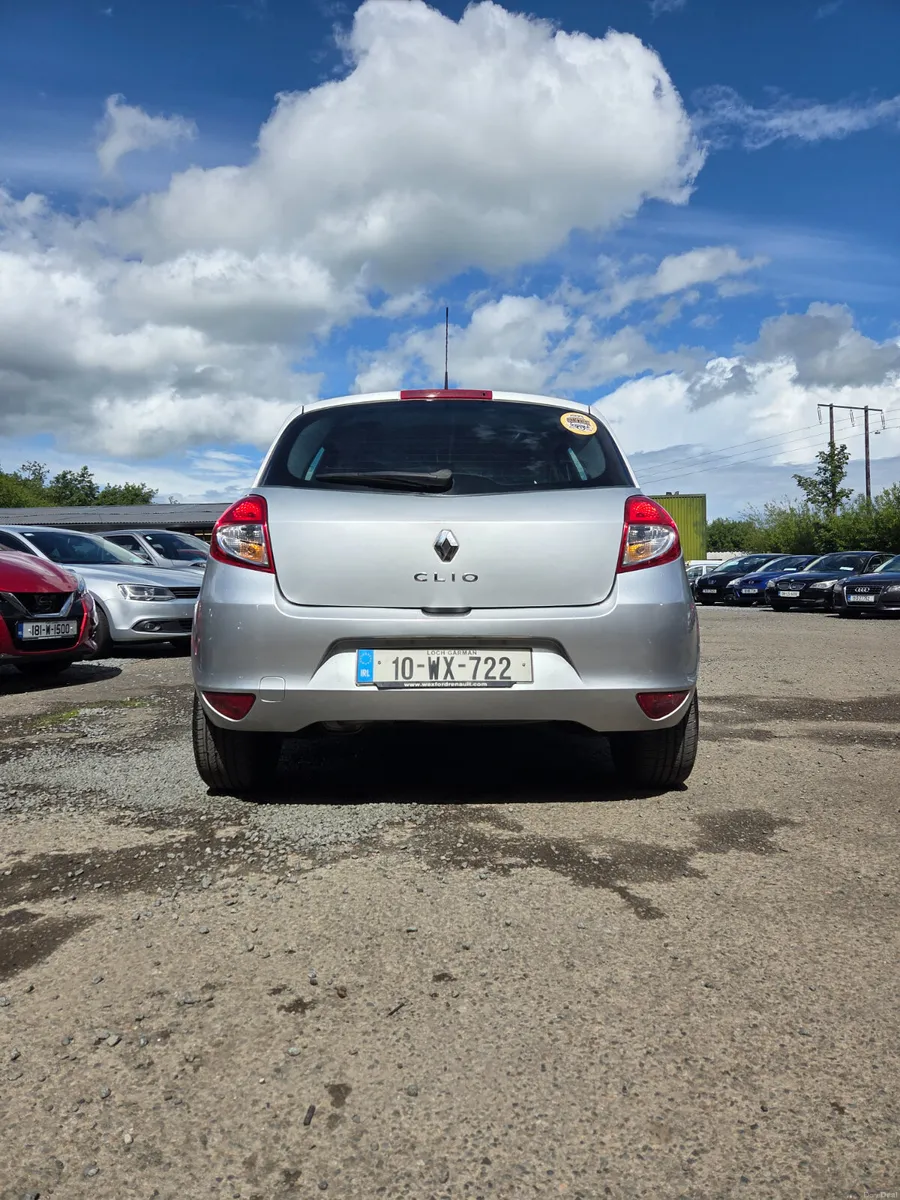 Low Mileage Renault Clio With New NCT - Image 4