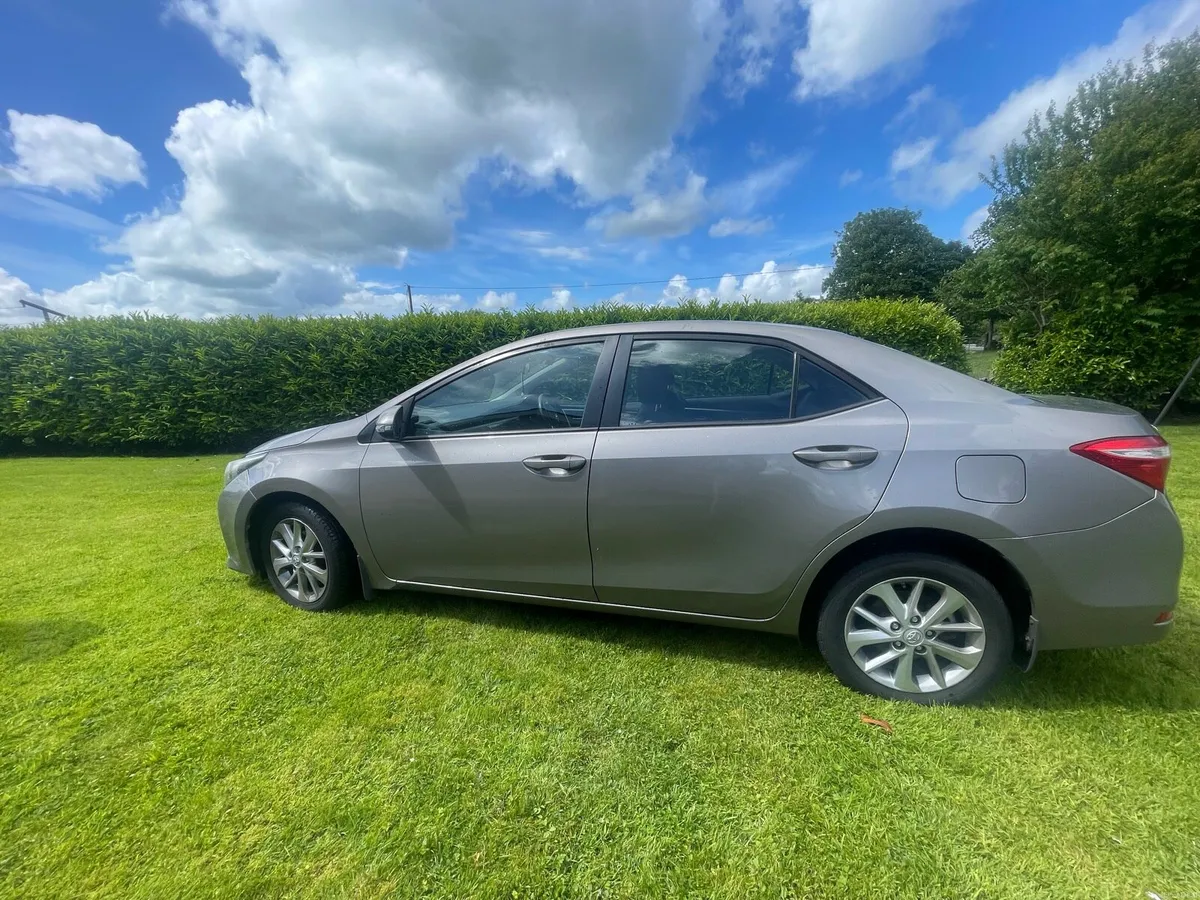 Car - Image 1