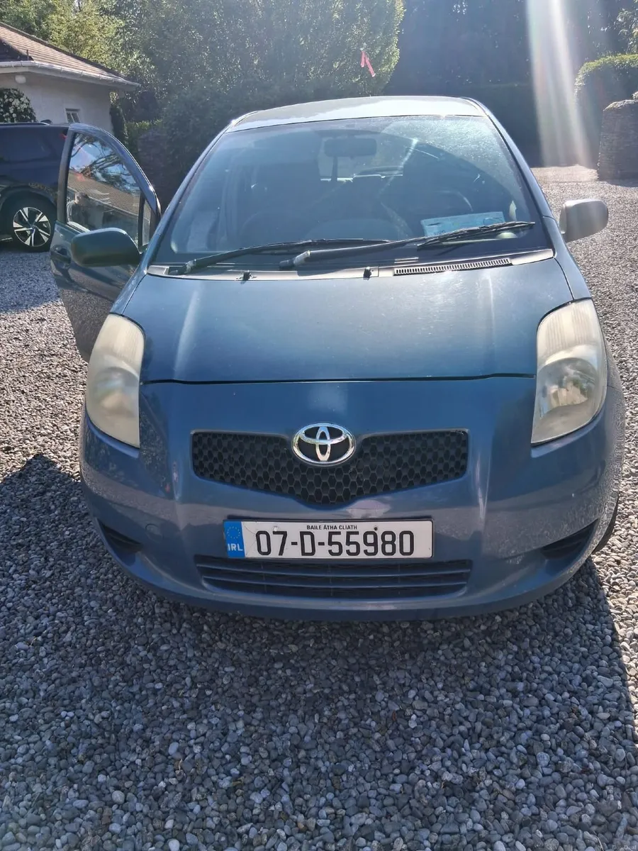Toyota Yaris 2007 - Image 1