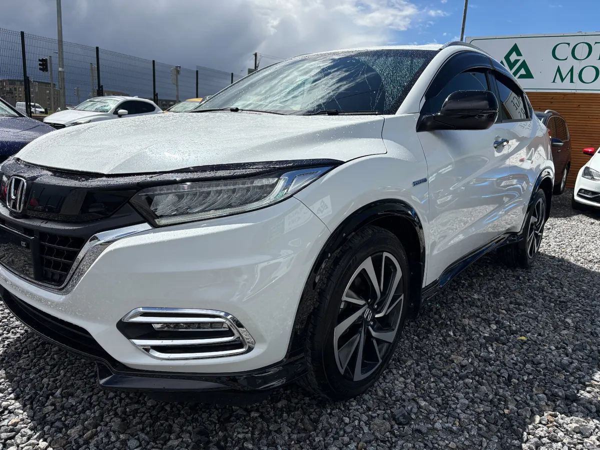 VEZEL 1.5 HYBRID AUTO RS - Image 1