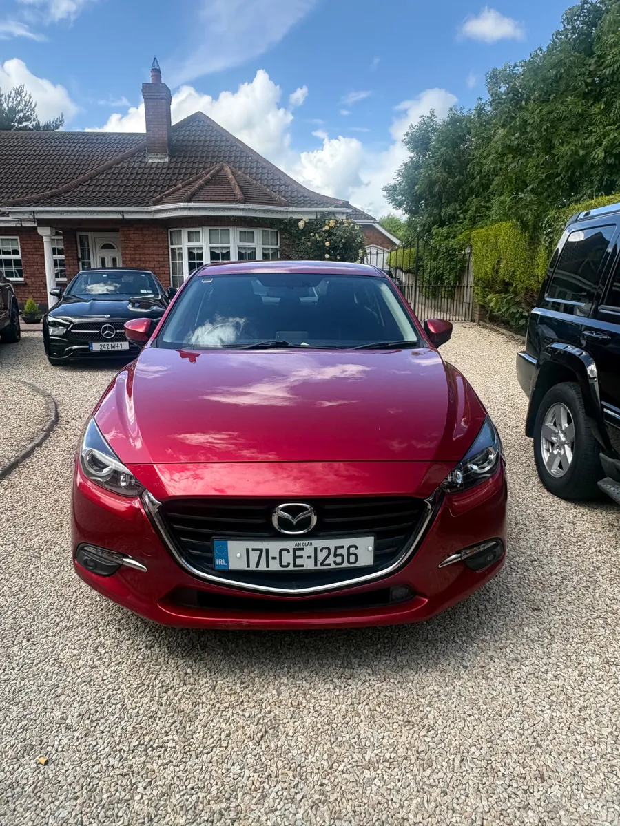 Mazda Mazda3 2017, “!EXECUITIVE “ 1.5 petrol - Image 2