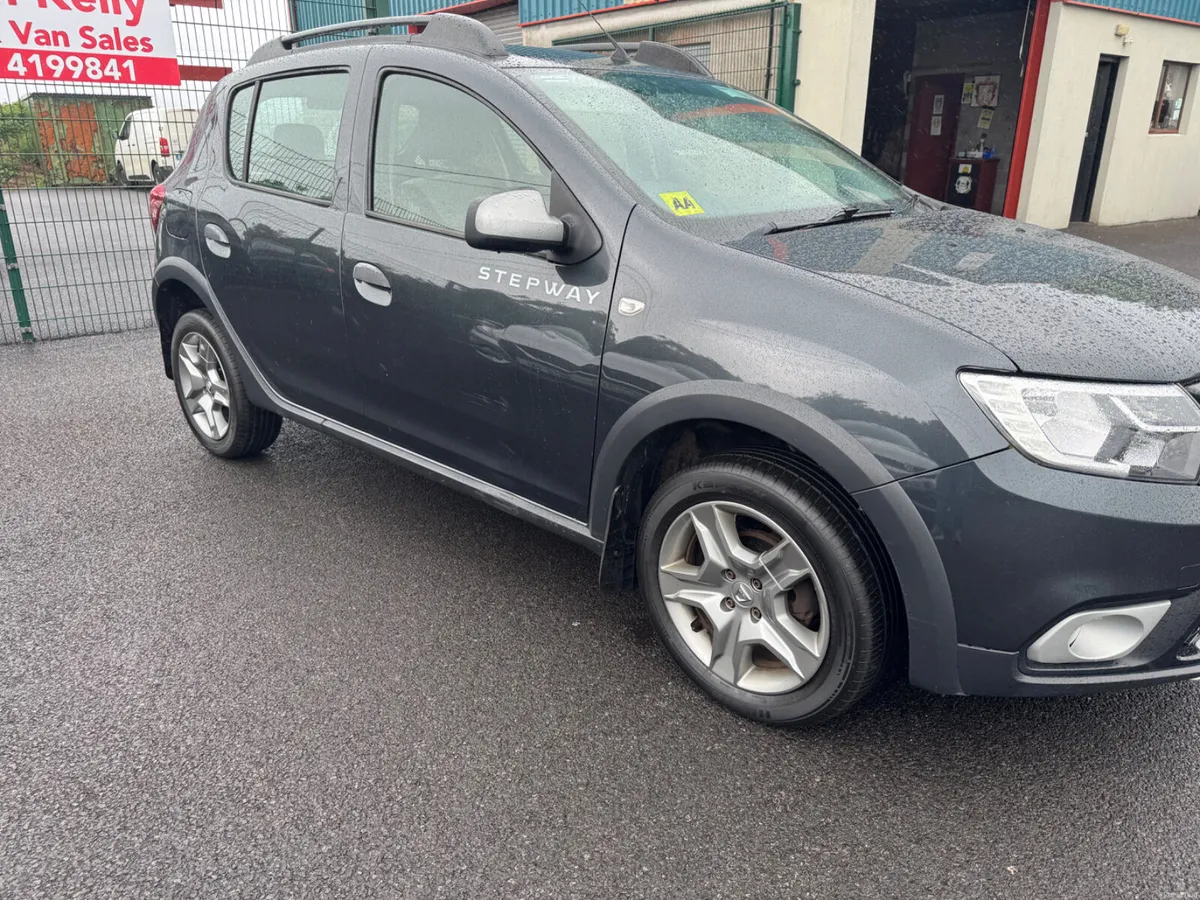 Dacia Sandero Stepway 2017 - Image 2