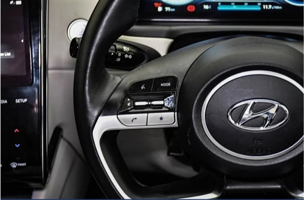 241 Hyundai Tuscon Executive PLUS - Image 6