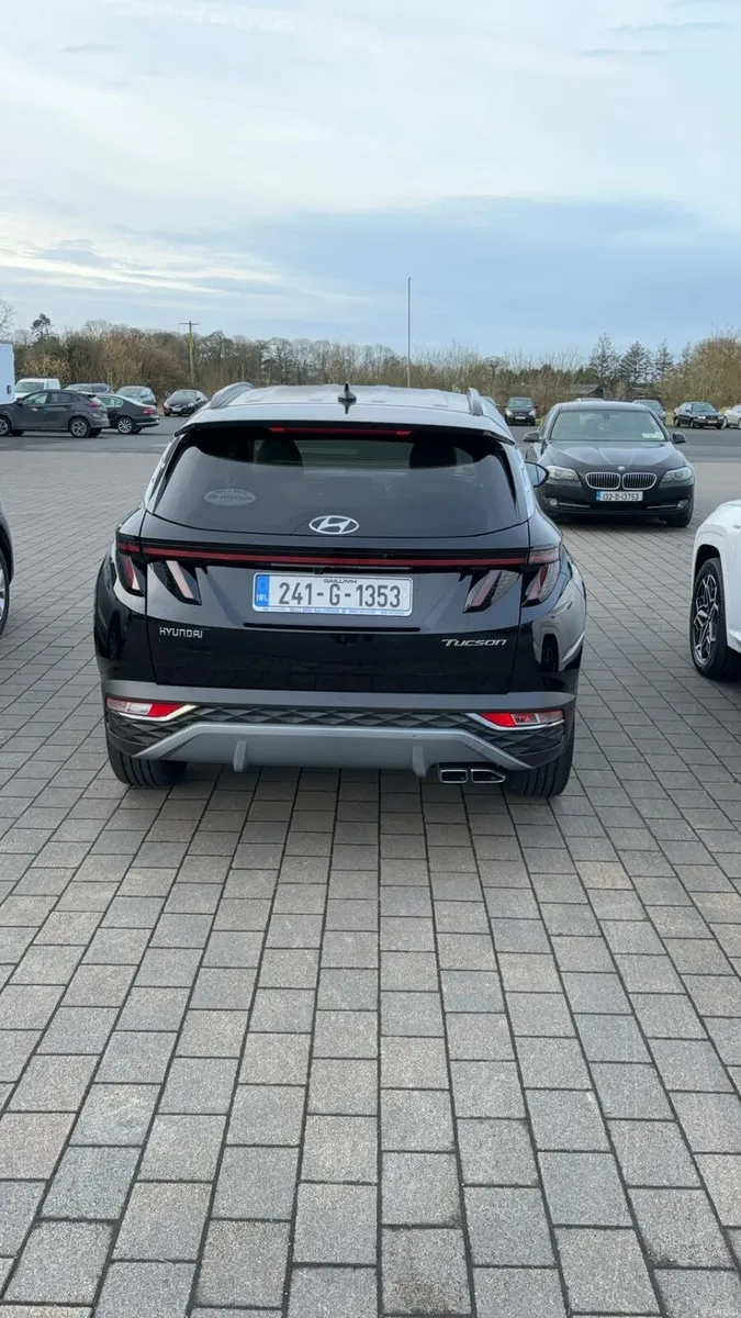241 Hyundai Tuscon Executive PLUS - Image 2