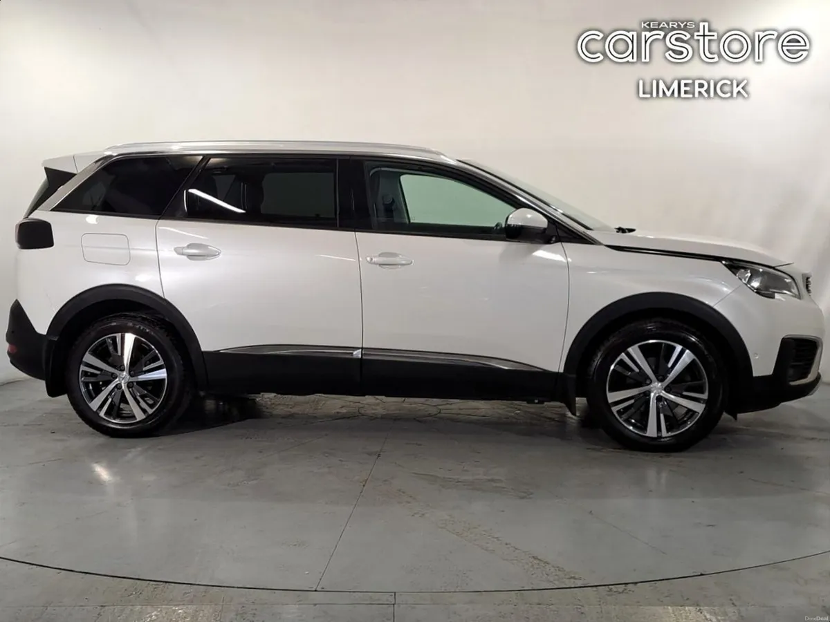 Peugeot 5008 1.5 BlueHDi 130bhp Allure - Image 2