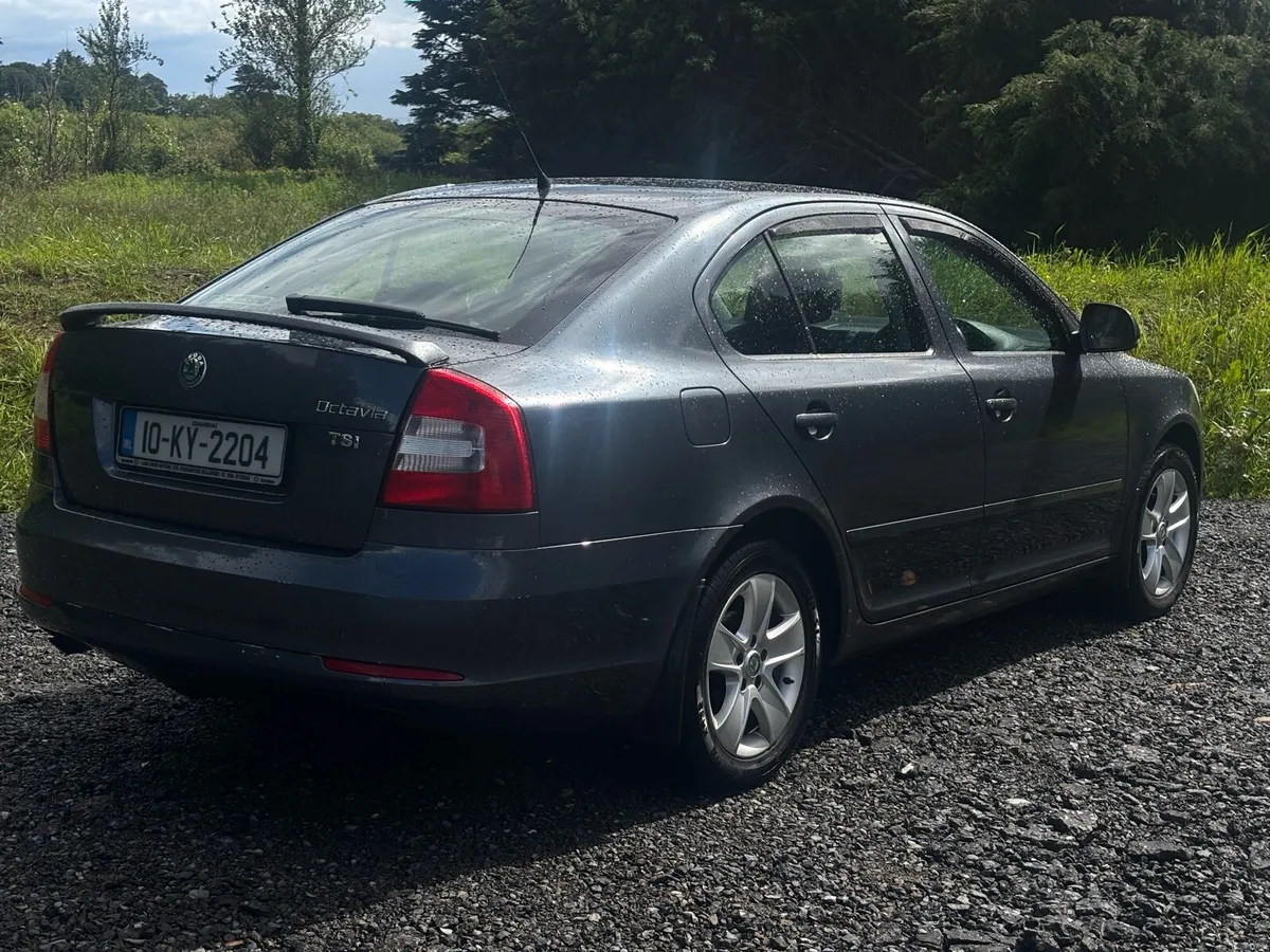 Skoda Octavia Ambition 1.2 TSI 10/26 NCT - Image 3