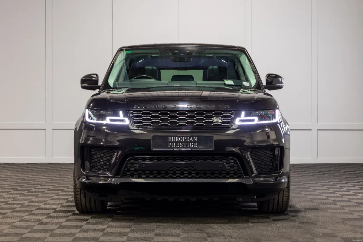 2020 Range Rover Sport HSE 7 Seater *Pan Roof - Image 2