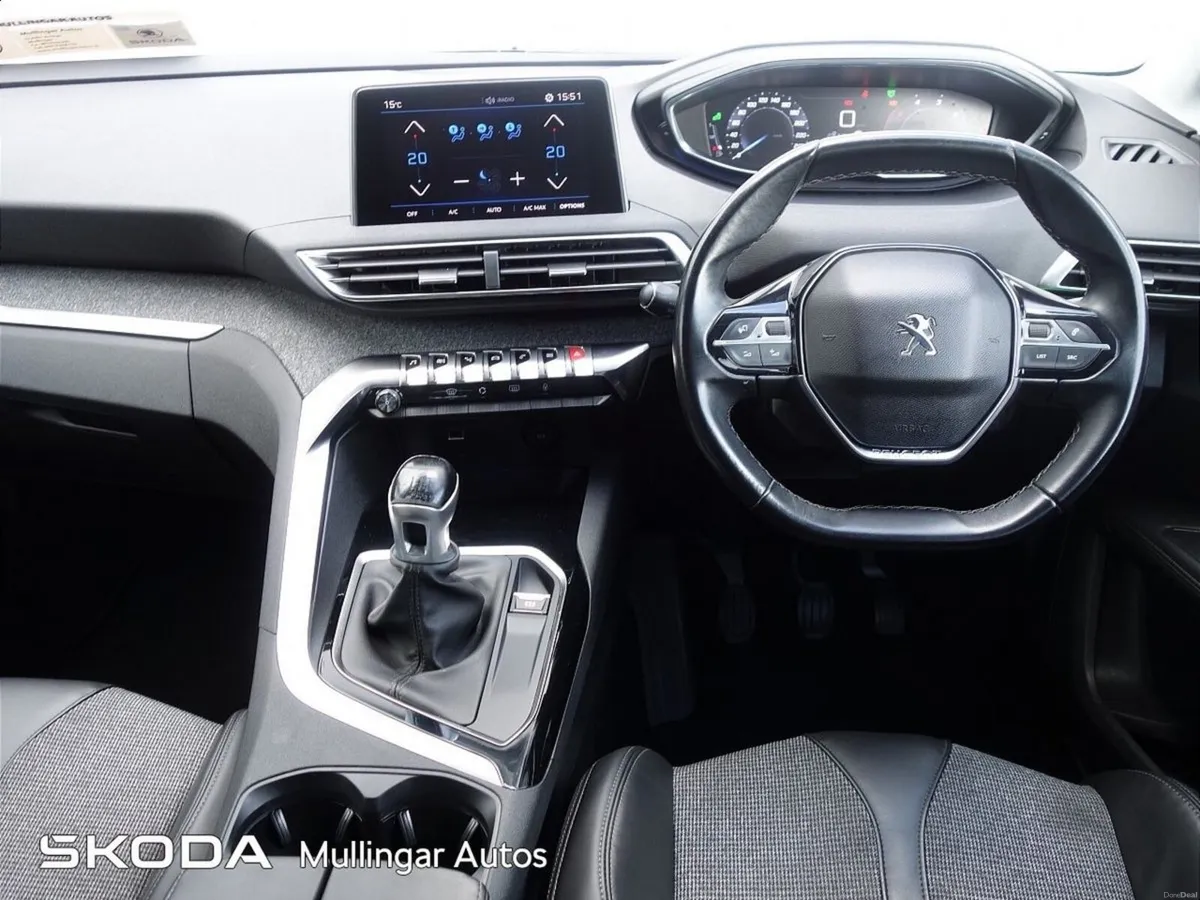 Peugeot 5008 1.5 BlueHDi 130bhp Allure Auto - Image 2