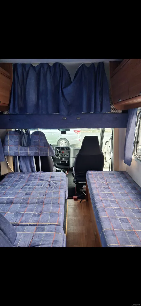 Campervan for Sale – Roller Team 6seater - Image 4