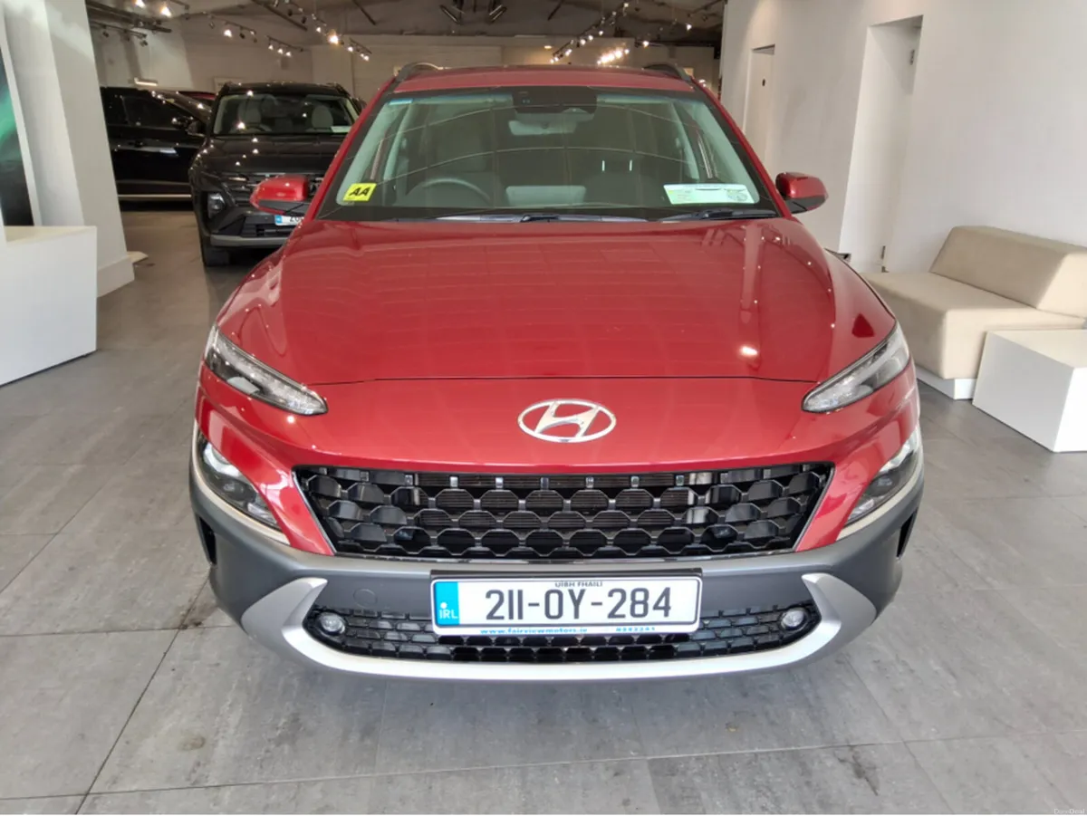 Hyundai KONA EXECUTIVE - Image 4