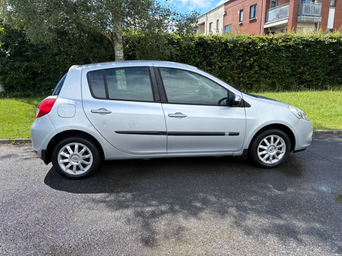 Renault Clio 3 1.2 16V ROYALE 3DR 5DR - Image 3