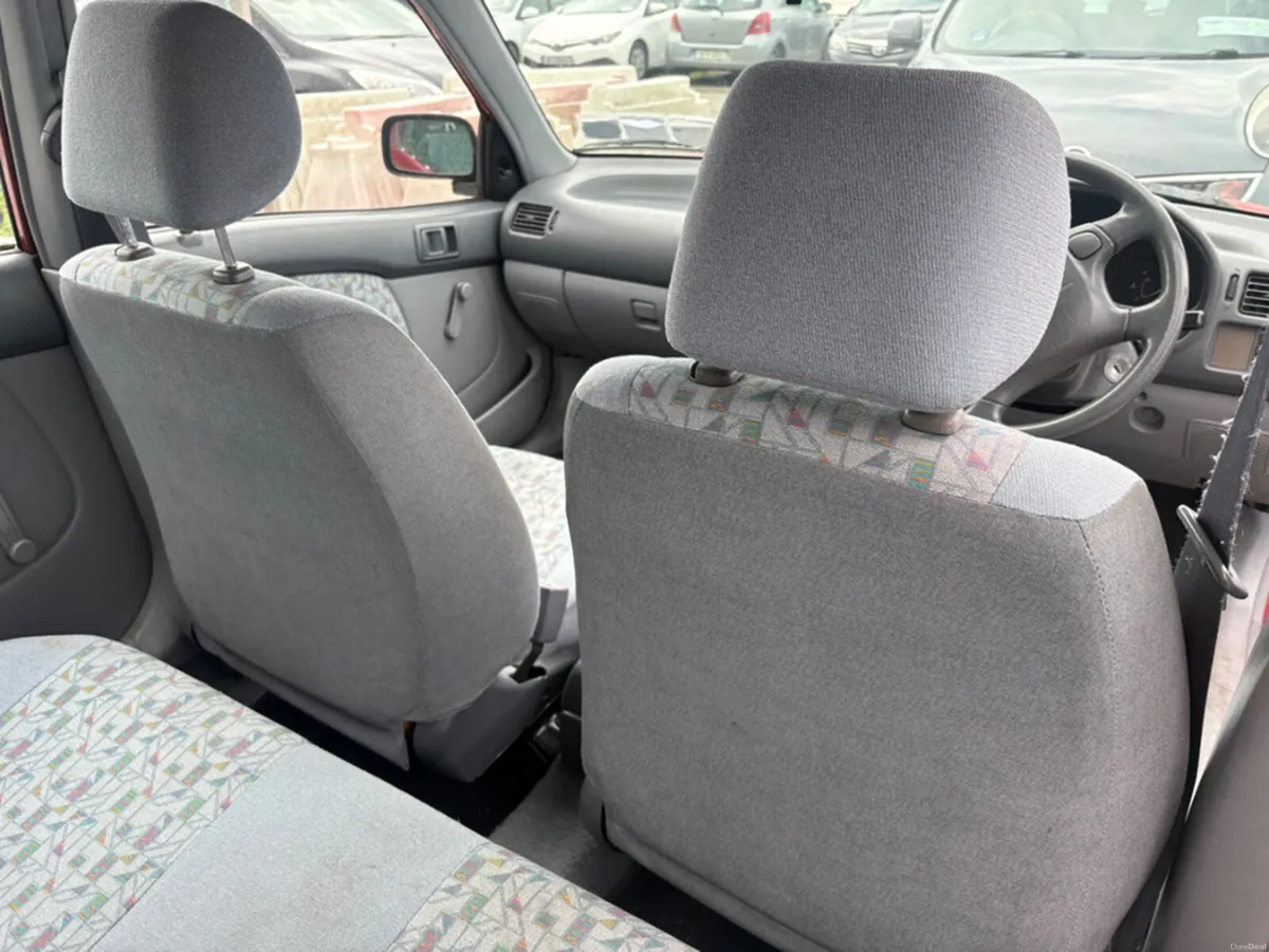 Toyota Starlet 1.3 - Image 4