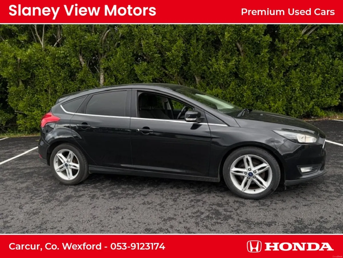 Ford Focus ZETEC 120PS 5DR - Image 2